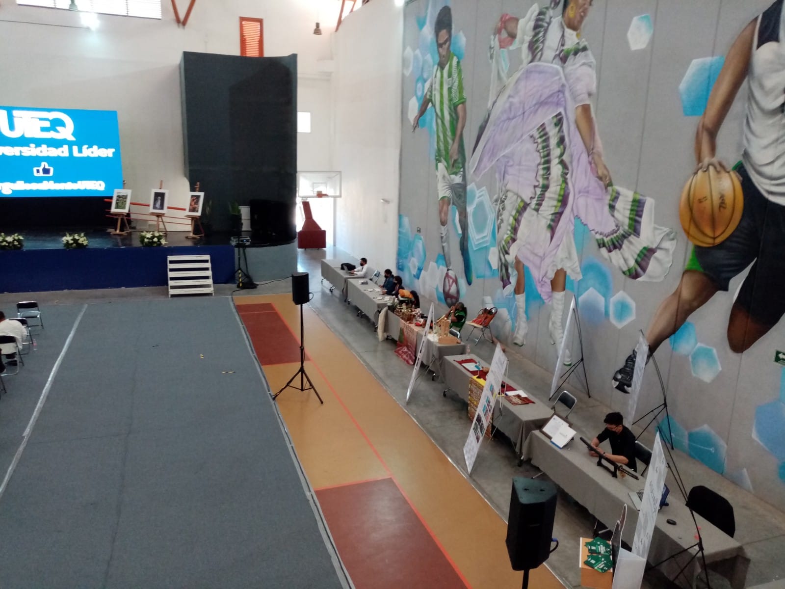 C4c1c2d5 13a8 4b0c 8f2f 6154dc8131b8